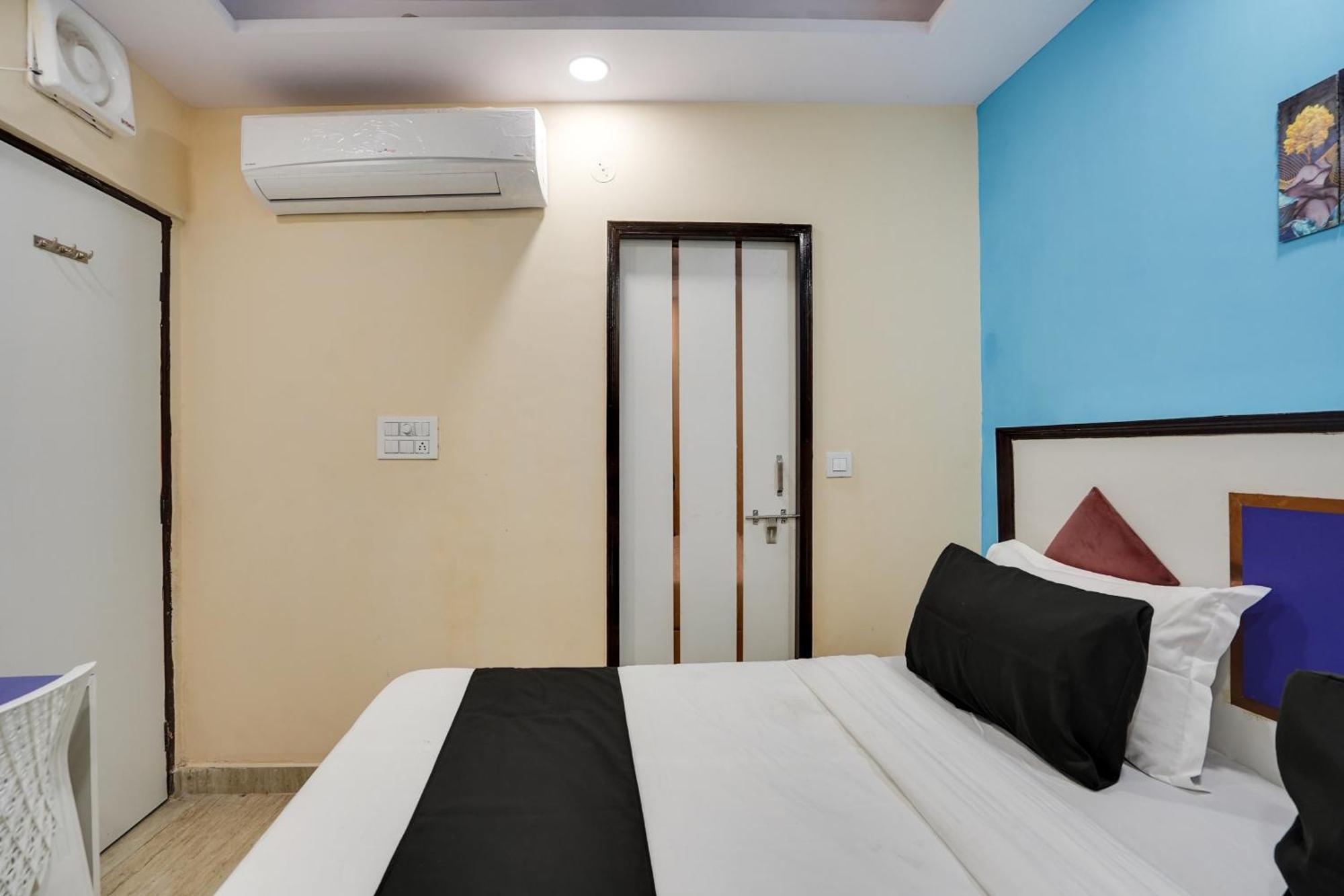 Super Hotel O Hotel Gold Star นิวเดลี ภายนอก รูปภาพ